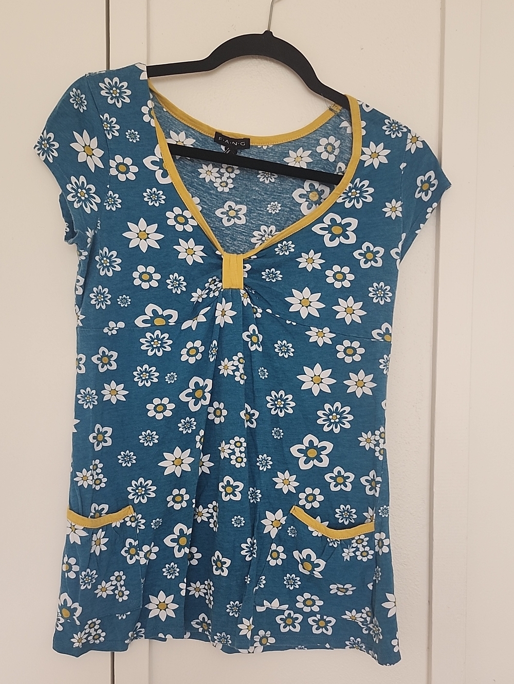 FANG Teal Floral Short Sleeve Top with Yellow Trim
